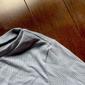 s blue garage cropped long sleeve!